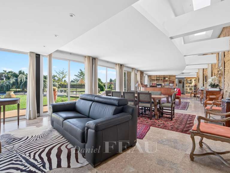 Maison Nîmes - 3 chambres - 258m²