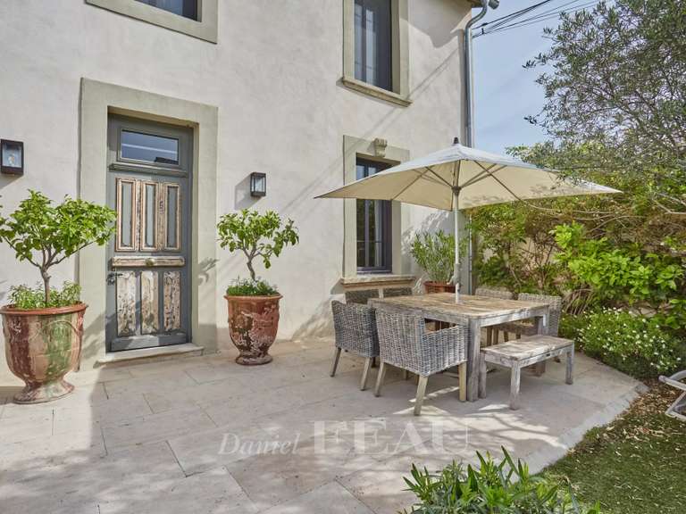 Maison Saint-Rémy-de-Provence - 4 chambres - 220m²