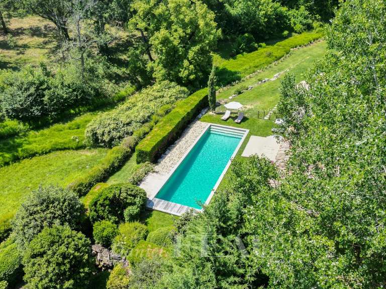Maison Goult - 10 chambres - 600m²