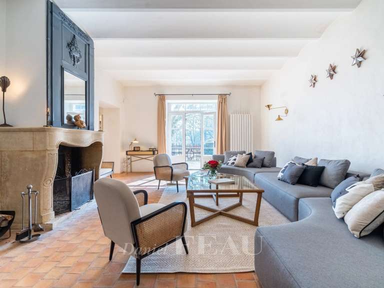 Maison Goult - 10 chambres - 600m²