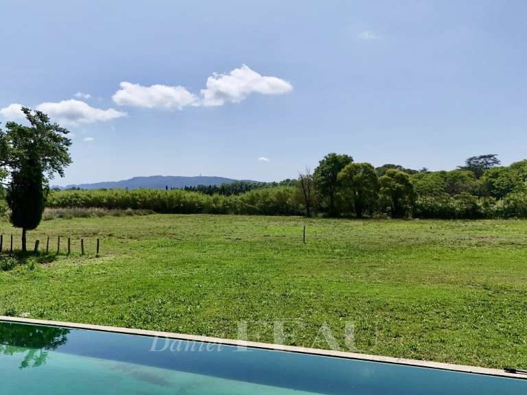 House Saint-Rémy-de-Provence - 6 bedrooms - 270m²