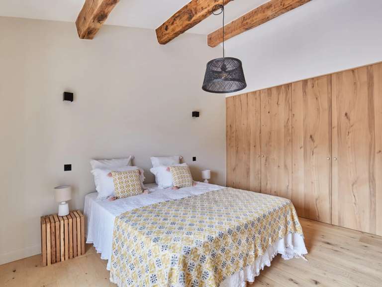House Saint-Rémy-de-Provence - 4 bedrooms - 250m²