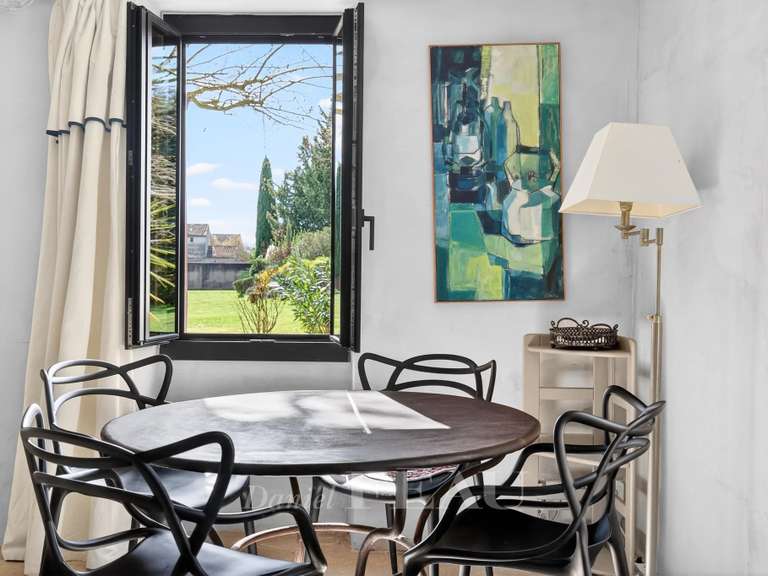 House Althen-des-Paluds - 9 bedrooms - 379m²