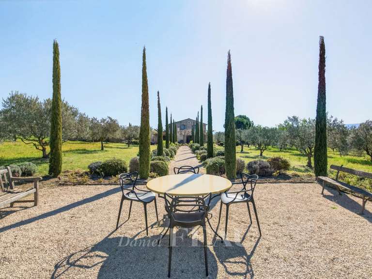 Maison Gordes - 5 chambres - 212m²