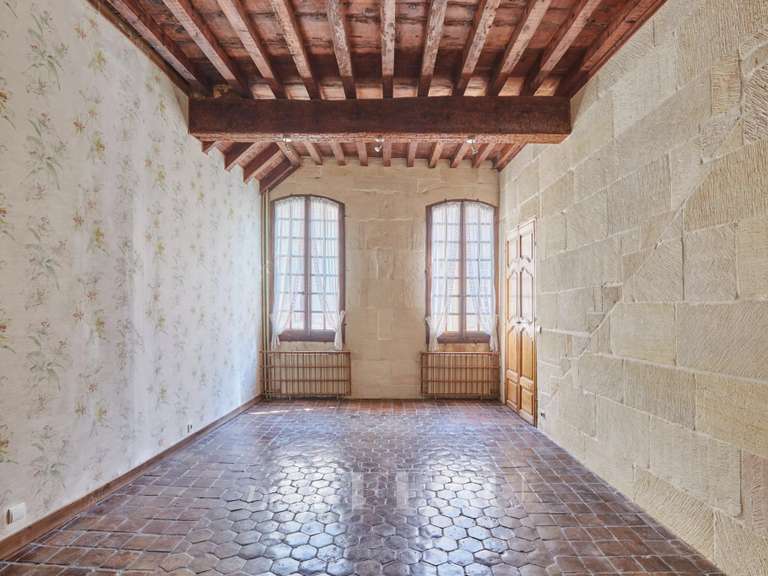 Maison Arles - 3 chambres - 197m²