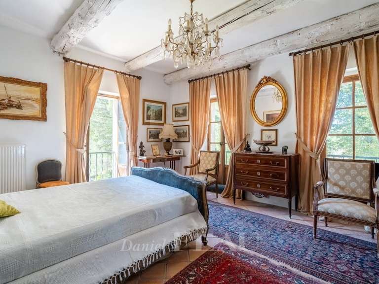 Maison Valensole - 5 chambres - 260m²