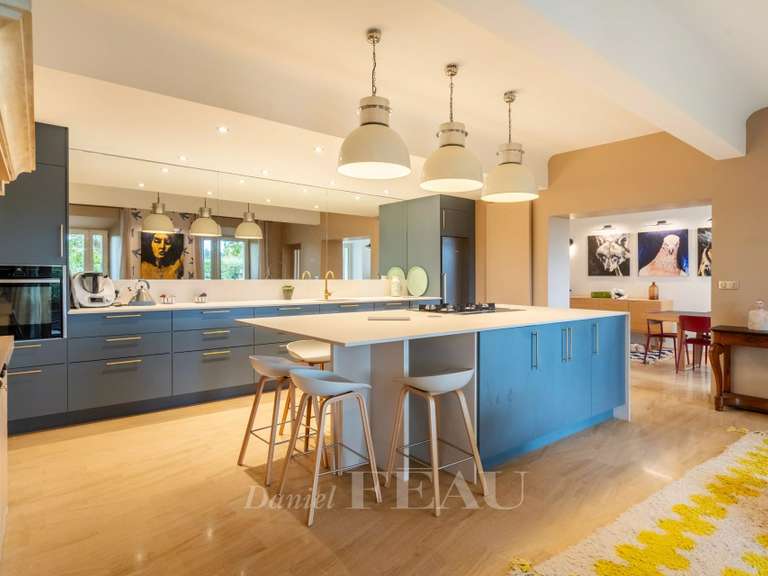 House L'Isle-sur-la-Sorgue - 8 bedrooms - 547m²