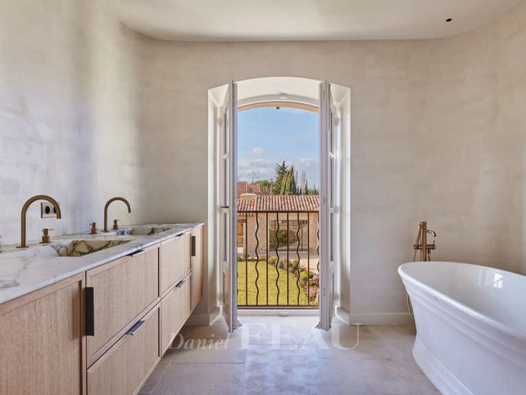 Maison Saint-Rémy-de-Provence - 7 chambres - 495m²