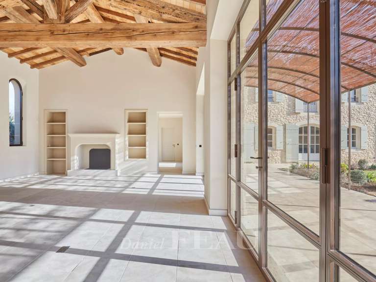 House Saint-Rémy-de-Provence - 7 bedrooms - 495m²