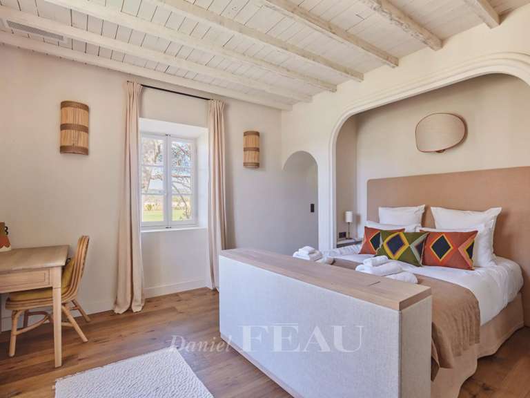 House Paradou - 6 bedrooms - 350m²