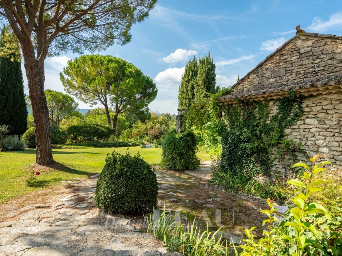 House Gordes