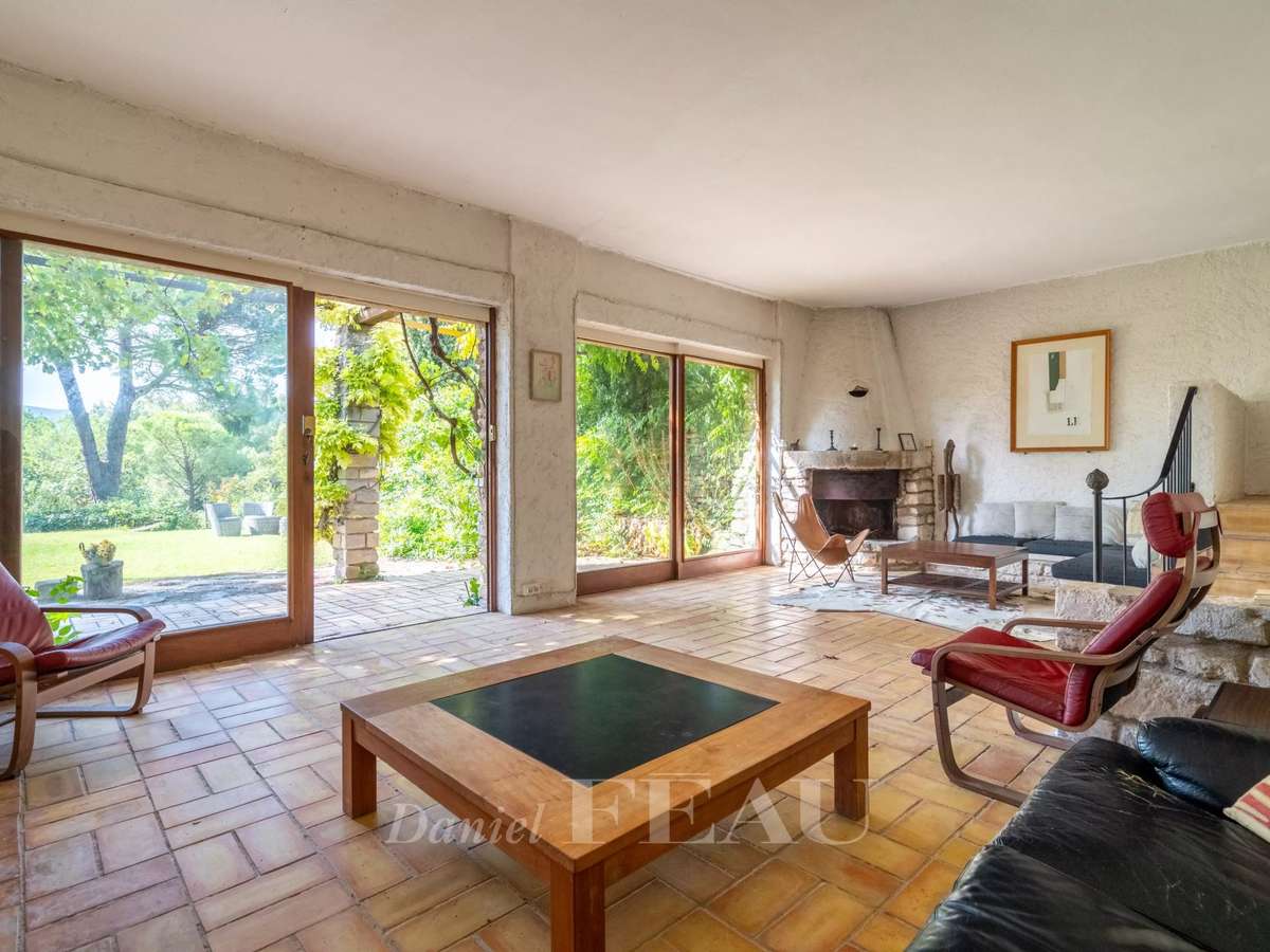 House Gordes