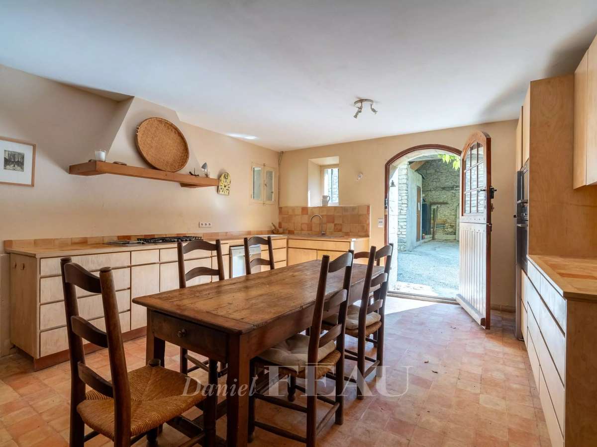 House Gordes