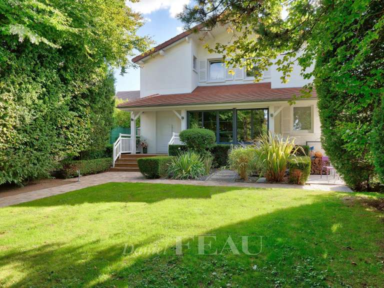 House Buzenval - 5 bedrooms - 233m²