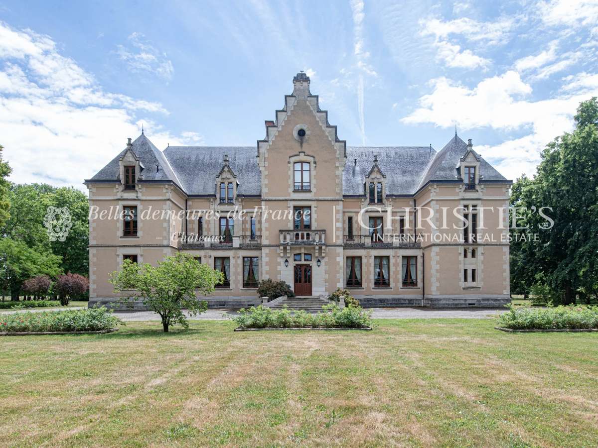 Maison Sancoins