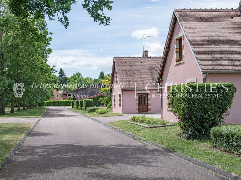 Propriété Sancoins - 1500m²