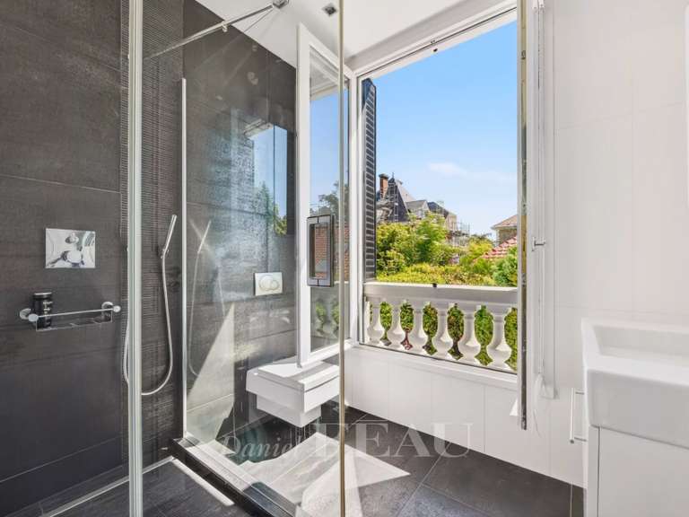 Maison Saint-Cloud - 5 chambres - 332m²
