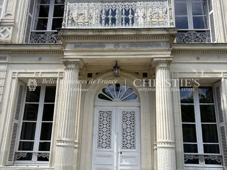 Maison Le Lude - 20 chambres - 800m²