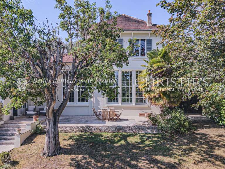 Maison Yerres - 4 chambres - 204m²