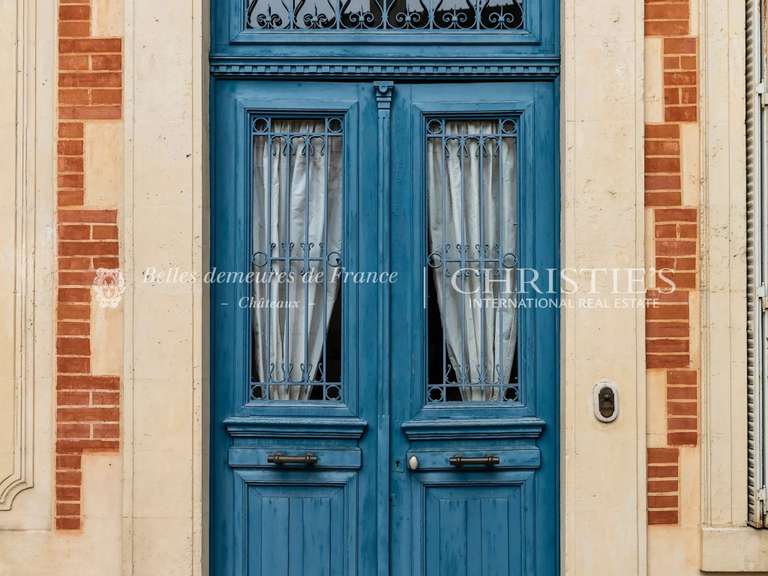 Propriété Auxerre - 5 chambres - 350m²