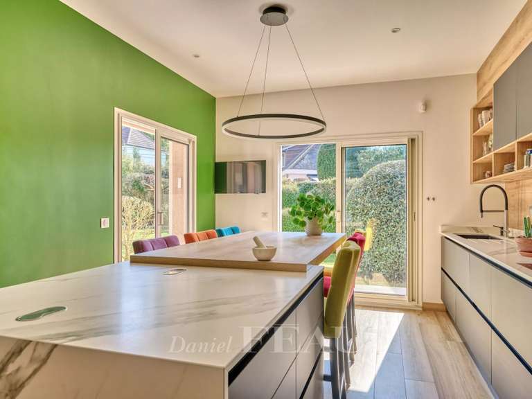 Maison Vaucresson - 5 chambres - 300m²