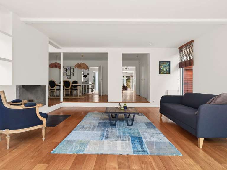 Maison Rueil-Malmaison - 5 chambres - 273m²