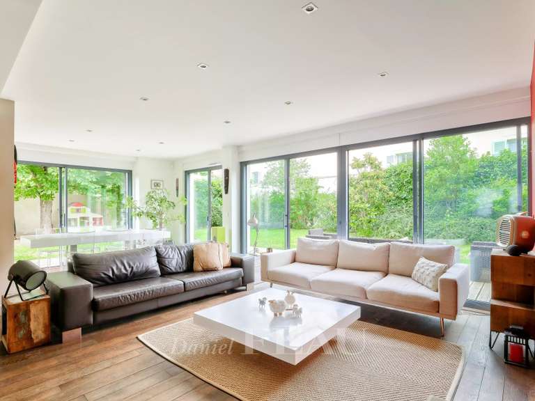 Maison Rueil-Malmaison - 6 chambres - 291m²