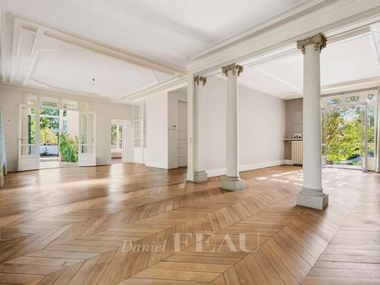 Maison Rueil-Malmaison - 6 chambres - 538m²