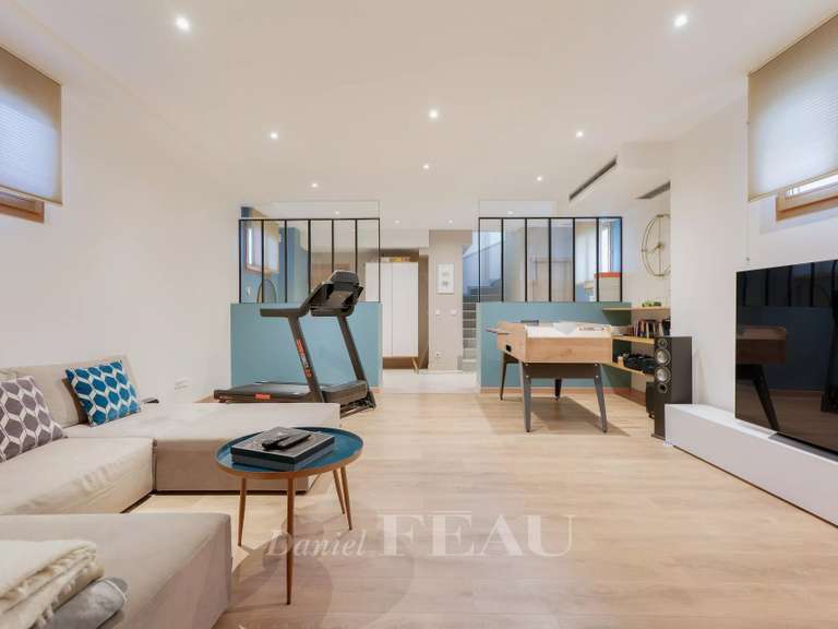 Maison Rueil-Malmaison - 4 chambres - 205m²
