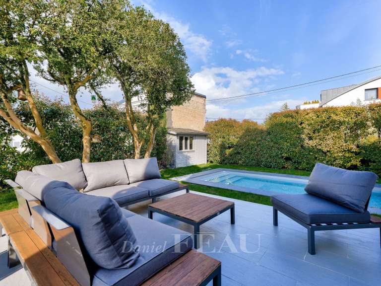Maison Rueil-Malmaison - 4 chambres - 205m²