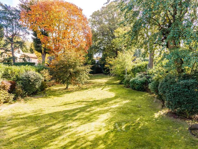 Maison La Celle-Saint-Cloud - 6 chambres - 208m²