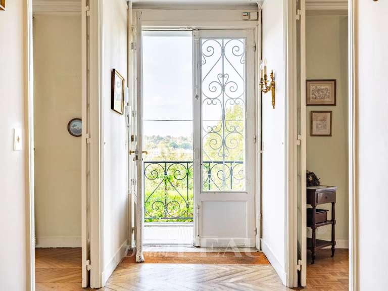 Maison La Celle-Saint-Cloud - 6 chambres - 208m²