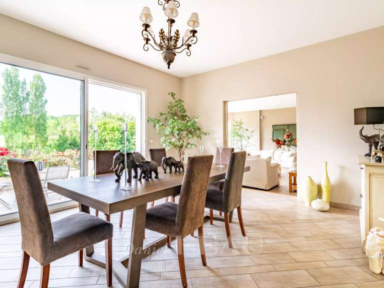 Maison Chambourcy - 5 chambres - 264m²
