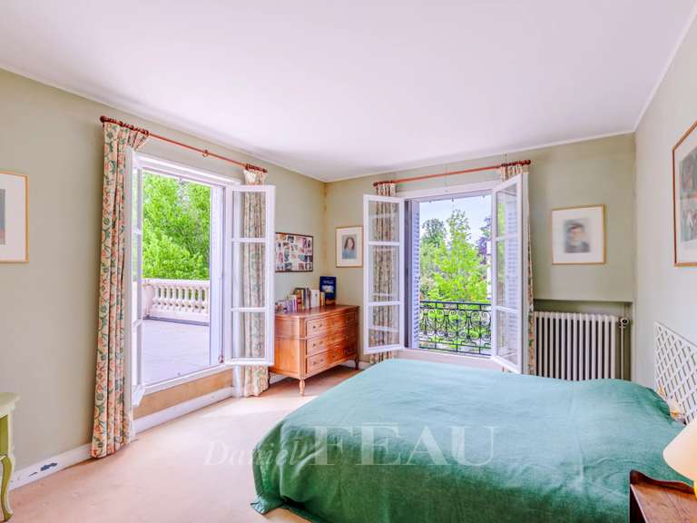 Maison Le Vésinet - 6 chambres - 342m²