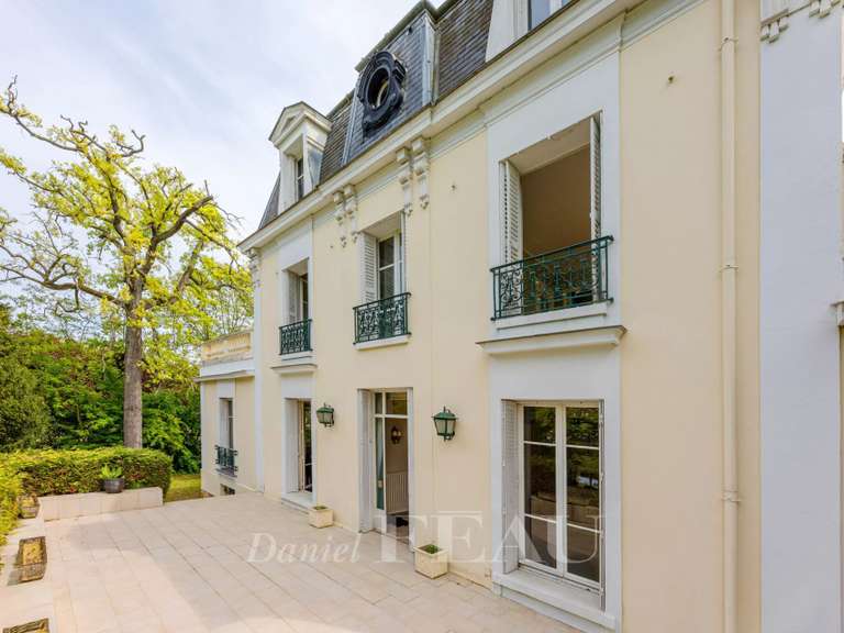 House Le Vésinet - 6 bedrooms - 342m²