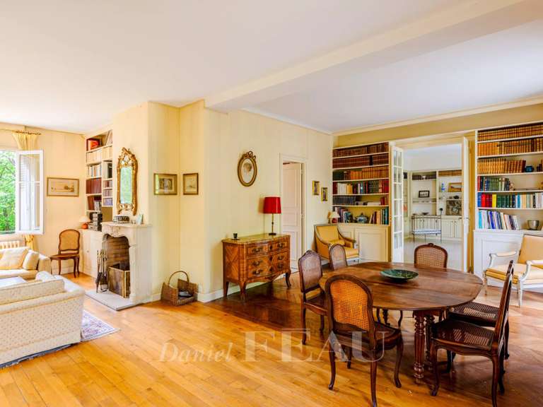 House Le Vésinet - 6 bedrooms - 342m²