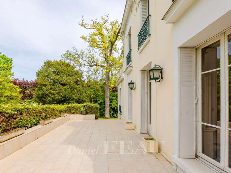 Maison Le Vésinet - 6 chambres - 342m²