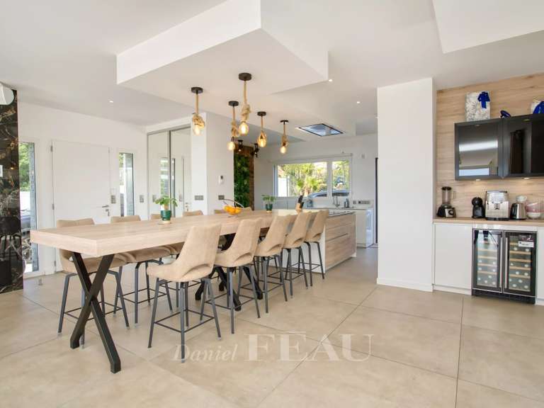 House Cavalaire-sur-Mer - 5 bedrooms - 265m²