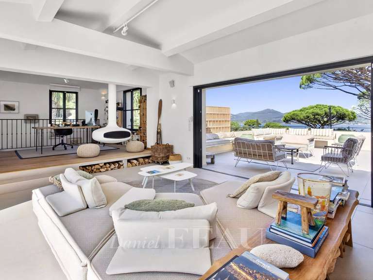 Maison Saint-Tropez - 4 chambres - 310m²