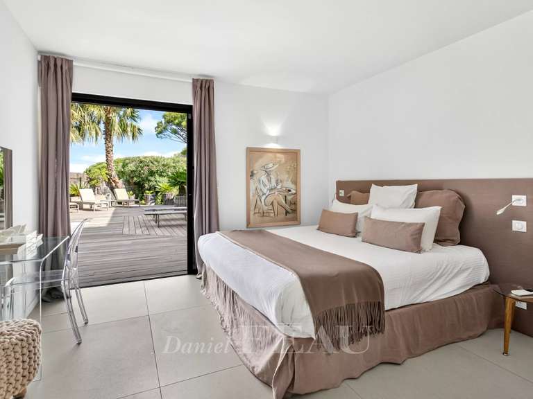 House Saint-Tropez - 4 bedrooms - 310m²