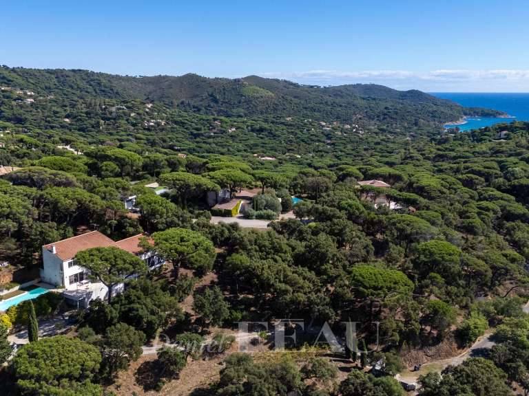 House with Sea view La Croix-Valmer - 6 bedrooms - 243m²