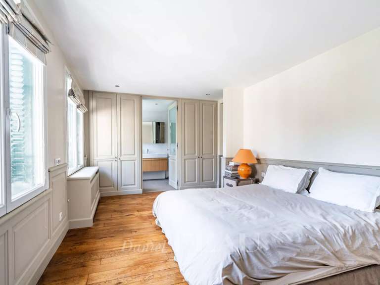 Maison Le Vésinet - 5 chambres - 240m²