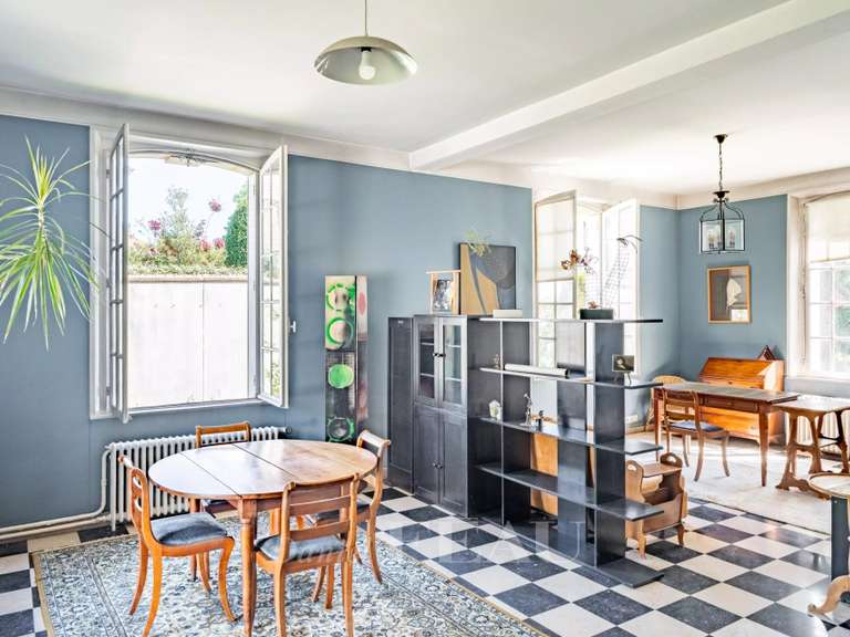 Maison Saint-Germain-en-Laye - 5 chambres - 210m²