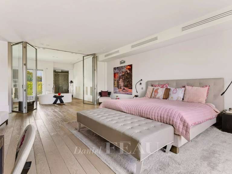 Maison Saint-Maur-des-Fossés - 7 chambres - 454m²