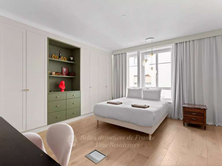 Maison Paris 16e - 3 chambres - 318m²