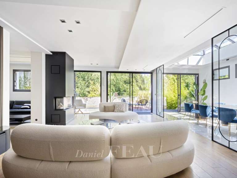 Maison Saint-Maur-des-Fossés - 6 chambres - 400m²