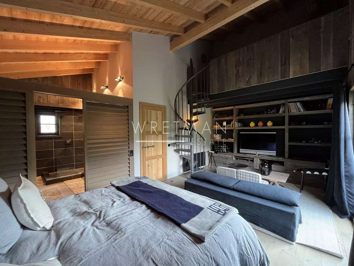 House Allos