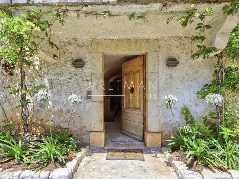 House Roquefort-les-Pins - 6 bedrooms - 335m²