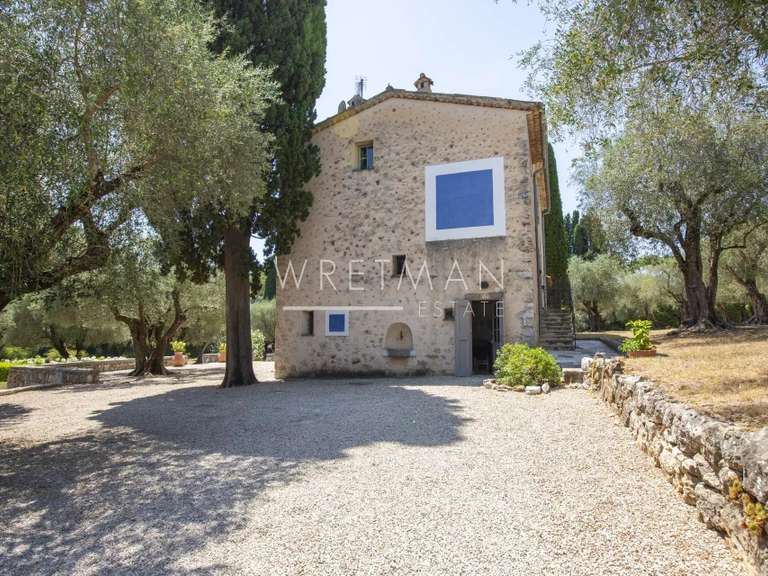 House Roquefort-les-Pins - 6 bedrooms - 335m²