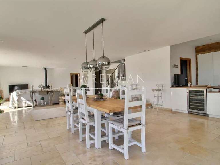 Maison Callian - 4 chambres - 210m²